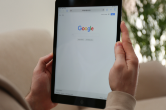 AlphaGenome, nova ferramenta do Google, amplia fronteiras da análise genética com uso de inteligência artificial